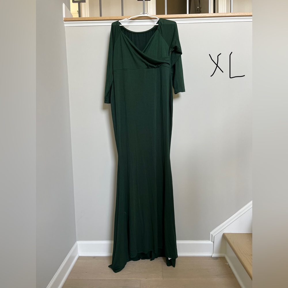 Extra large green photoshoot maternity dress stretchy